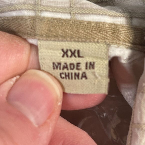 Tommy Bahama Mens Button Up Camp Shirt XXL Beige Plaid Tencel Outdoor Tropical - Picture 6 of 7